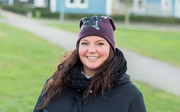 För Sandra och hennes dotter är nu sprutor en vardag