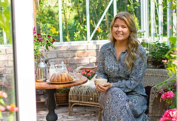 Hilda är van vid att jobba hårt och få skit under naglarna