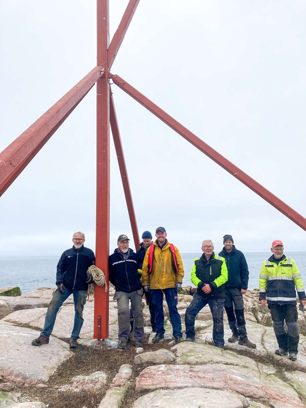 Stångmärket är rest på väderön