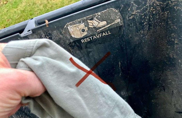 Olagligt att slänga textilier
