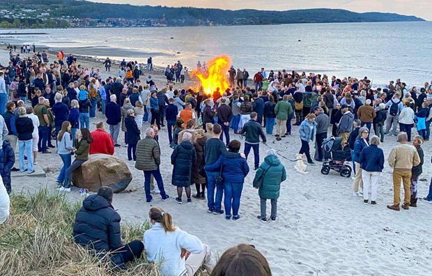 Eldningsförbudet hävt: Majbrasorna får tändas Eldningsförbudet hävt: Majbrasorna får tändas