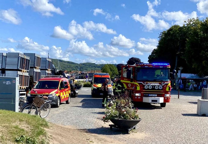 Flera enheter kallades till olyckan. Foto: Peter Jakobsson
