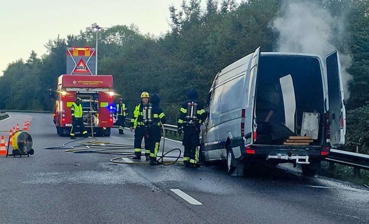 Det var inga problem att släcka branden och det blev inga personskador. Foto: Räddningstjänsten