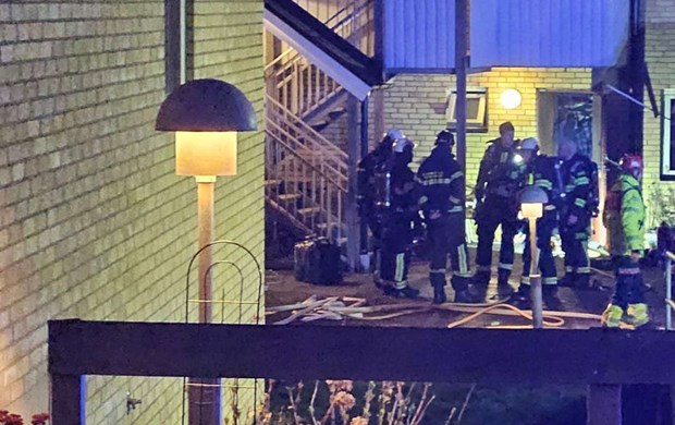 Kvinna d�d efter branden i F�rsl�v