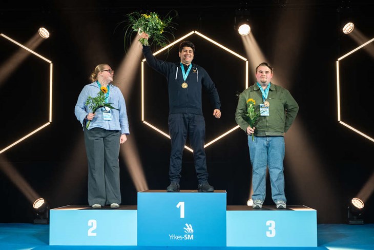 Alice och Ossian på prispallen i Stockholm. Foto: Pressbild