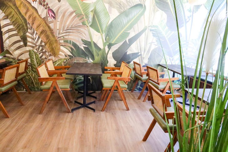 Exotiskt och naturnära tema på inredningen. Foto: Peter Jakobsson