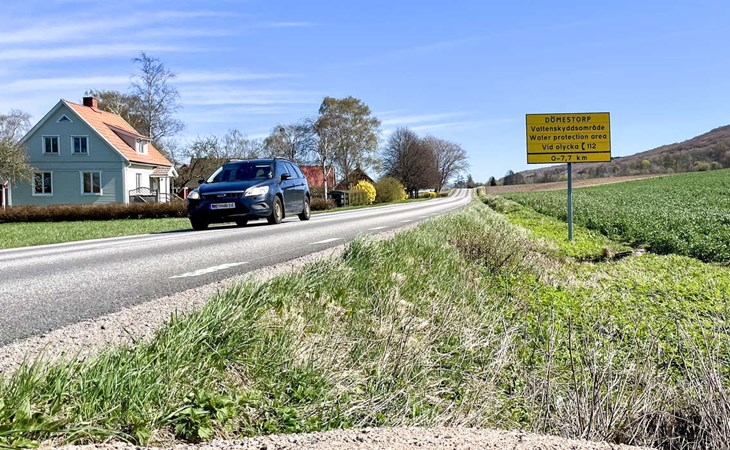 Östra Karup och Hasslöv blir hopkopllade via den nya gång- och cykelvägen som ska gå här. Foto: Johan Jönsson