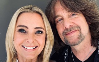 Robert Wells och Sofia Källgren till Hjärnarps kyrka