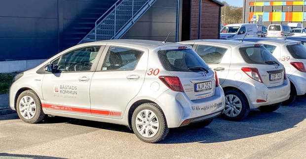 88 kommunbilar ska bytas ut – elomställningen kostar 1,85 miljoner extra