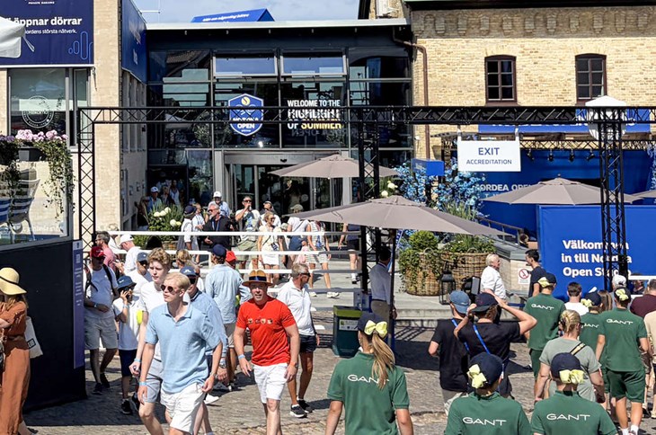 Hotel Skansen omringas av tennisen under två veckor mitt i juli. Då är det också som mest högtryck på GRAMs verksamheter. Foto: Peter Jakobsson