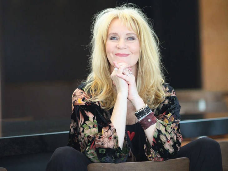 I år firar Maria Lundqvist 40 år som artist. Foto: Pressbild