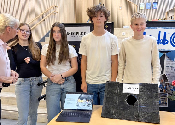 Rebecka Ivarsson, Idun Arvidsson, John Plötz och Olle Ifversson hade varit på Komplett Gym. Foto: Peter Jakobsson