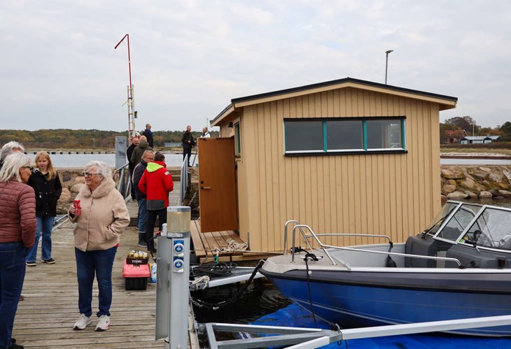 Bastuflotten från bryggan. Foto: Peter Jakobsson