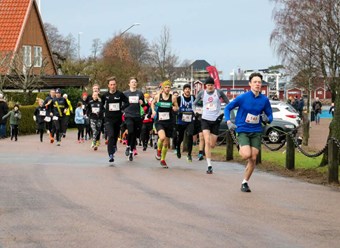 I främsta ledet fanns flera som höll ledningen in till mål. Foto: Peter Jakobsson
